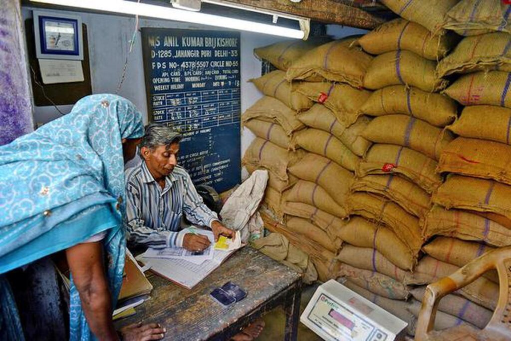 अकोलेमध्ये मार्च महिन्याच्या शिधावाटपाला सुरुवात – नागरिकांनी वेळेत शिधा घ्यावा